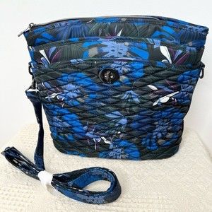 Lug Adagio Shoulder Crossbody Bag Botanical Black Quilted Travel Gorpcore